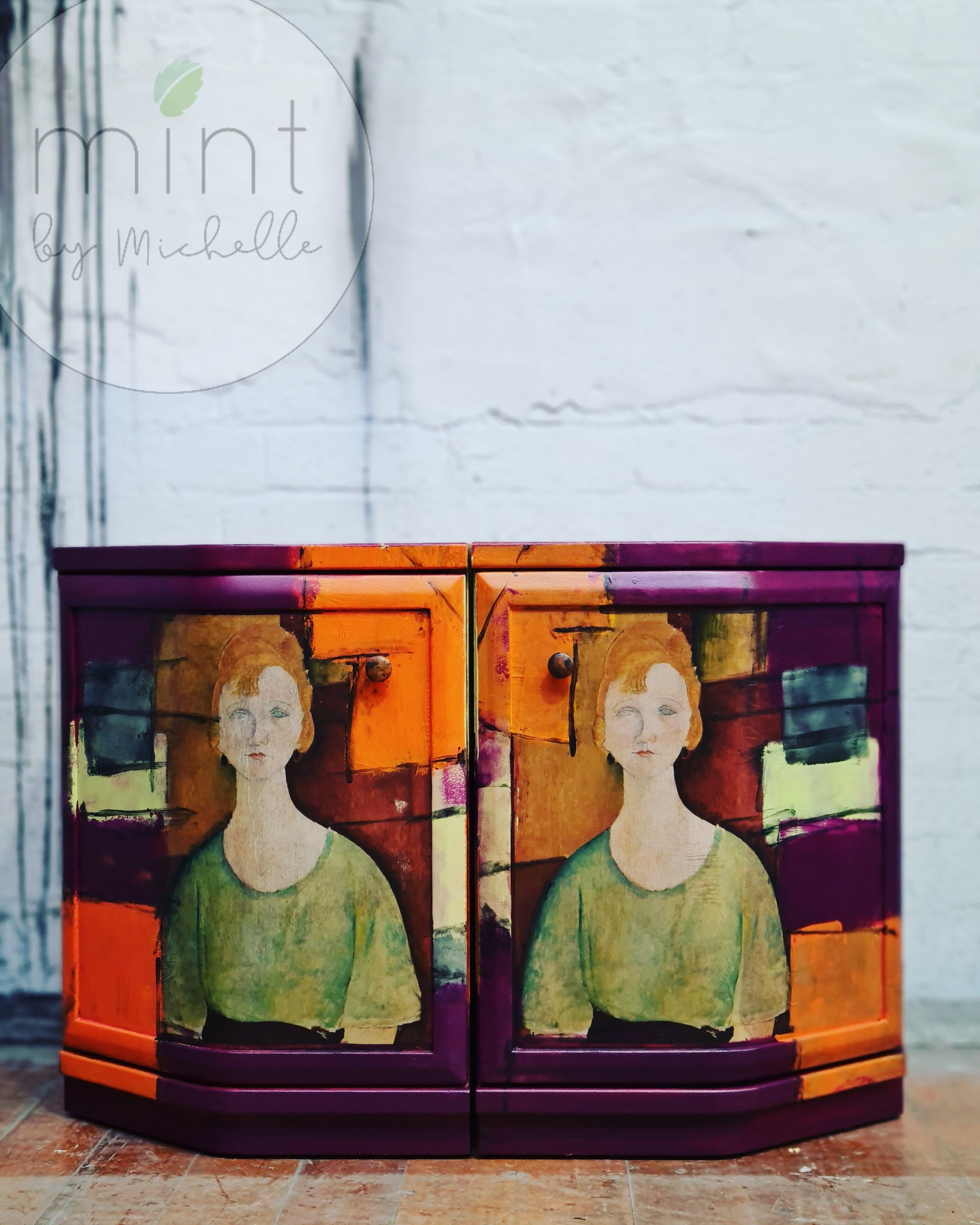 women-in-a-green-top-example-01